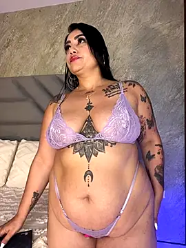 Madissonlove 1 online show from September 11, 2025, 4:18 pm