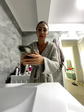 BonyBon29 online show from September 24, 2025, 5:11 am