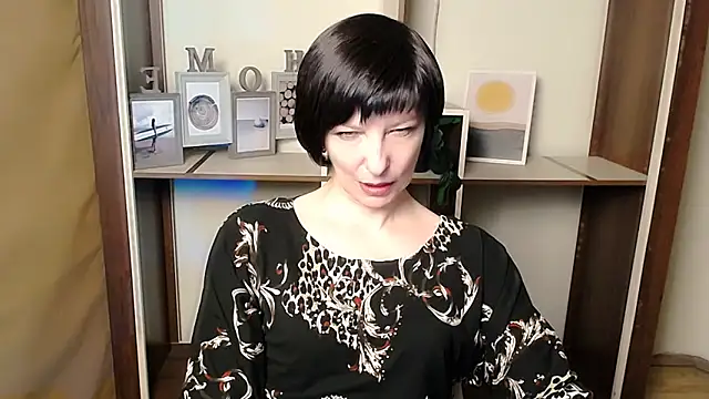  AngeliaFlow  online show from March 14, 2026, 10:53 am