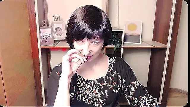  AngeliaFlow  online show from March 23, 2026, 8:51 am