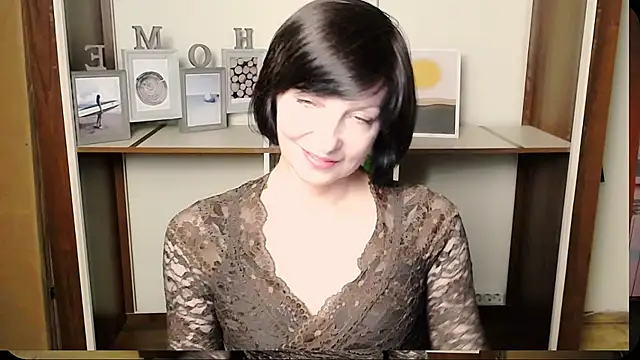 Snapshot of _AngeliaFlow_ chatting on July 22, 2026, 8:06 am AngeliaFlow online show from July 22, 2026, 8:06 am