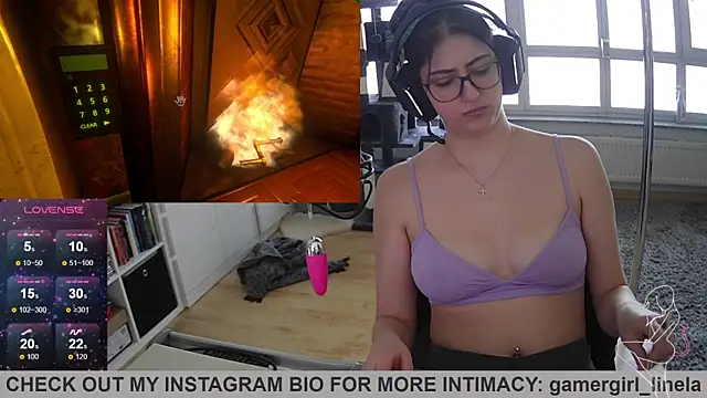 Gamergirl-Linela online show from October 21, 2025, 9:54 am