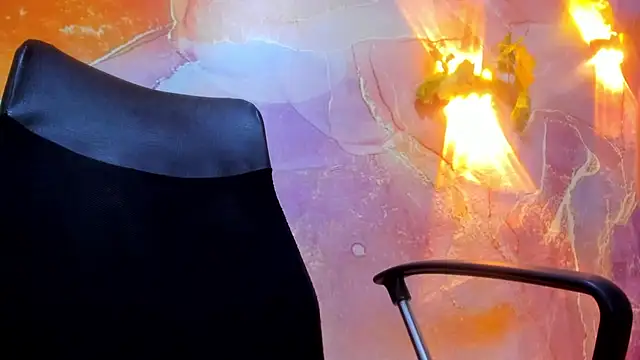 Snapshot of Luke_davis01 chatting on February 10, 2025, 2:05 pm Luke davis01 online show from February 10, 2025, 2:05 pm