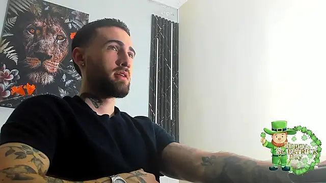 Snapshot of Luke_davis01 chatting on March 18, 2025, 1:31 pm Luke davis01 online show from March 18, 2025, 1:31 pm