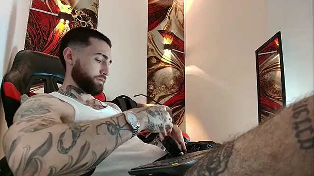 Luke davis01 online show from February 18, 2026, 12:56 pm