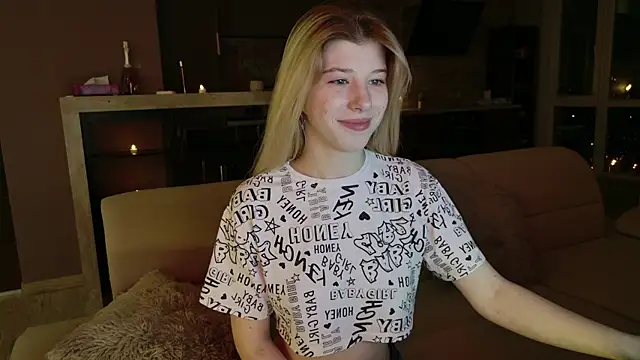 Bella amory online show from February 6, 2025, 8:34 pm