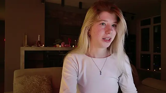 Bella amory online show from February 25, 2025, 3:09 am