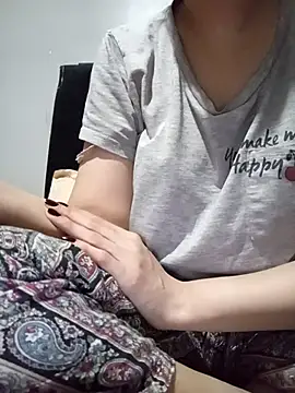 Snapshot of Milan-88 chatting on October 5, 2025, 9:56 pm Milan-88 online show from October 5, 2025, 9:56 pm