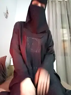 Snapshot of Milan-88 chatting on January 12, 2026, 7:41 pm Milan-88 online show from January 12, 2026, 7:41 pm