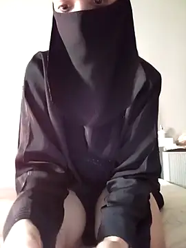 Snapshot of Milan-88 chatting on February 6, 2026, 2:09 pm Milan-88 online show from February 6, 2026, 2:09 pm