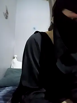 Snapshot of Milan-88 chatting on February 27, 2026, 9:15 pm Milan-88 online show from February 27, 2026, 9:15 pm