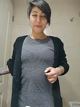 Snapshot of MaiPandora chatting on November 30, 2025, 12:25 am MaiPandora online show from November 30, 2025, 12:25 am