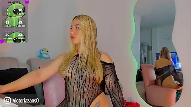 Vickyallien online show from July 22, 2026, 2:53 pm