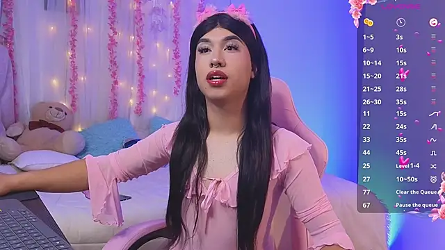 Sweettifani online show from October 1, 2025, 6:14 pm