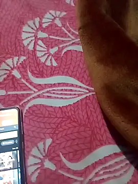 Snapshot of simrun70 chatting on February 7, 2025, 8:10 pm simrun70 online show from February 7, 2025, 8:10 pm