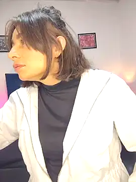 Snapshot of _michonne_ chatting on February 18, 2025, 7:41 pm michonne online show from February 18, 2025, 7:41 pm