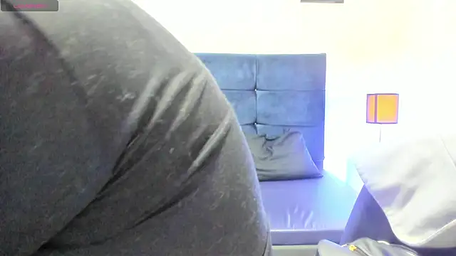 Snapshot of _michonne_ chatting on March 15, 2025, 7:38 pm michonne online show from March 15, 2025, 7:38 pm