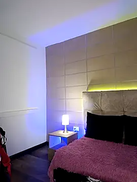 Snapshot of _michonne_ chatting on October 31, 2025, 8:43 pm michonne online show from October 31, 2025, 8:43 pm