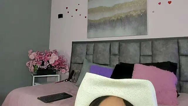 AdelaLust online show from February 28, 2026, 4:13 am