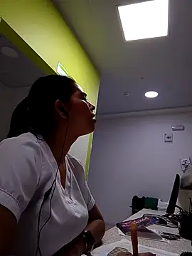 yess Hotnurse online show from March 10, 2025, 1:23 am