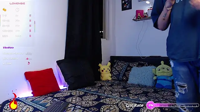 Snapshot of kyle_clint07 chatting on November 12, 2025, 1:06 am kyle clint07 online show from November 12, 2025, 1:06 am