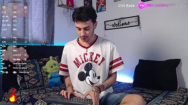kyle clint07 online show from June 6, 2026, 6:23 pm