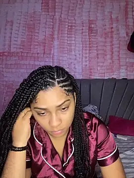 Snapshot of Tana_latin chatting on February 28, 2025, 2:42 am Tana latin online show from February 28, 2025, 2:42 am