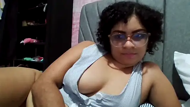 Snapshot of Tana_latin chatting on October 23, 2025, 1:16 am Tana latin online show from October 23, 2025, 1:16 am