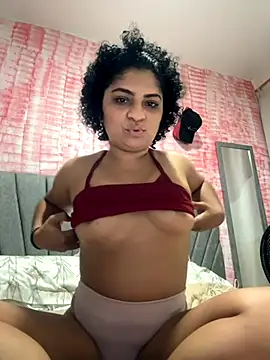 Snapshot of Tana_latin chatting on November 13, 2025, 12:09 am Tana latin online show from November 13, 2025, 12:09 am