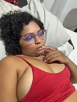 Snapshot of Tana_latin chatting on June 18, 2026, 11:53 pm Tana latin online show from June 18, 2026, 11:53 pm