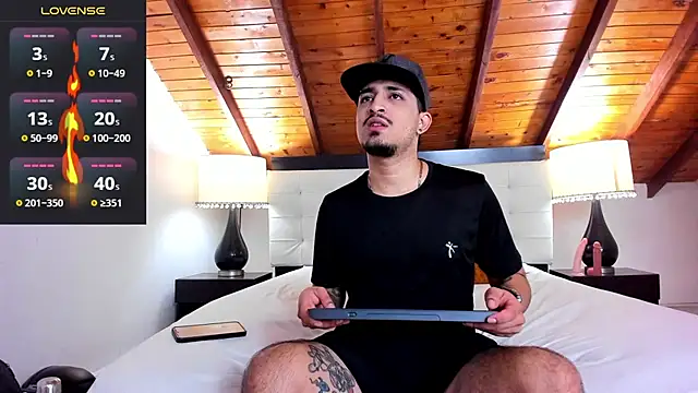 Sebastian Berne online show from September 28, 2025, 7:08 pm