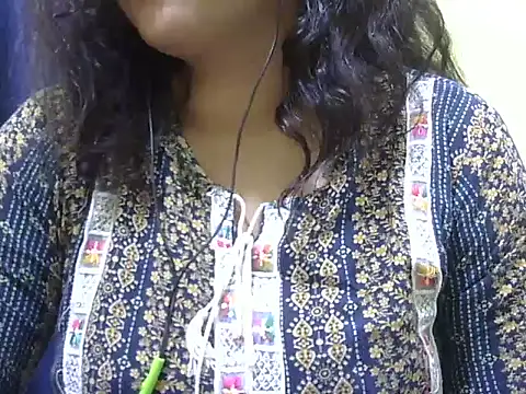 Your cutiepie  online show from December 1, 2025, 5:40 pm