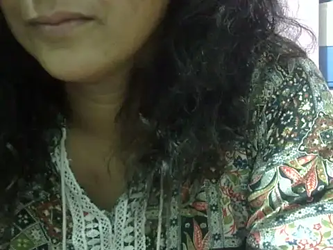 Your cutiepie  online show from May 1, 2026, 6:23 pm