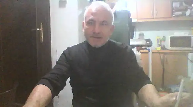 Snapshot of murat7888 chatting on February 17, 2025, 1:21 pm murat7888 online show from February 17, 2025, 1:21 pm