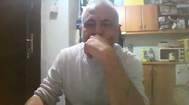 Snapshot of murat7888 chatting on March 12, 2025, 1:08 pm murat7888 online show from March 12, 2025, 1:08 pm