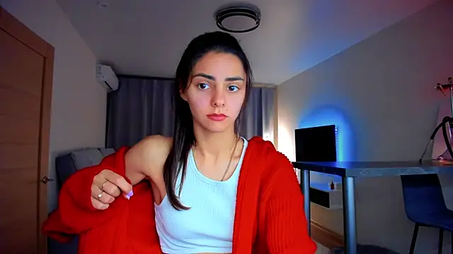 Snapshot of EmiliaZen chatting on October 1, 2025, 4:57 pm EmiliaZen online show from October 1, 2025, 4:57 pm