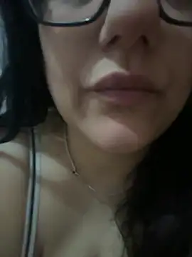 daianaspencer online show from May 4, 2026, 6:31 am
