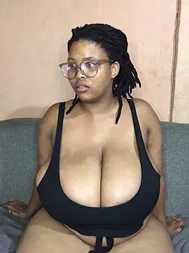 Snapshot of NonoGotBoobies chatting on February 11, 2025, 10:18 pm NonoGotBoobies online show from February 11, 2025, 10:18 pm