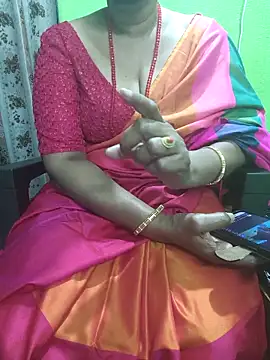 niiveditha online show from December 14, 2025, 1:38 pm