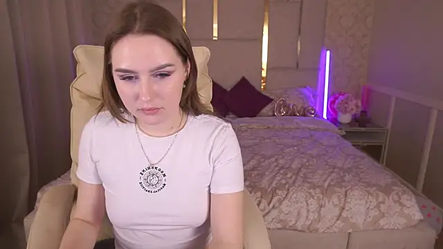 Snapshot of DivineJass chatting on February 22, 2025, 3:01 am DivineJass online show from February 22, 2025, 3:01 am