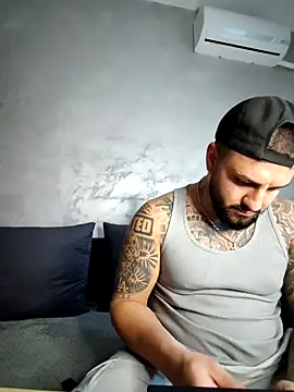 Snapshot of Bakws chatting on October 20, 2025, 3:01 pm Bakws online show from October 20, 2025, 3:01 pm