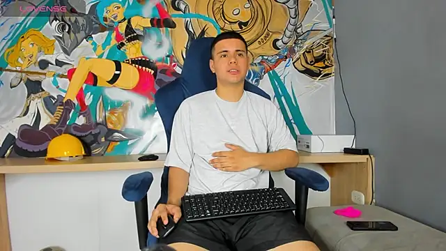 Sebastian Phoenix online show from March 1, 2025, 3:21 am