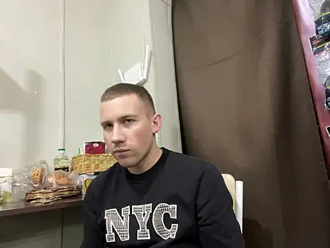 Snapshot of Dimyanmodel chatting on February 6, 2025, 4:25 pm Dimyanmodel online show from February 6, 2025, 4:25 pm