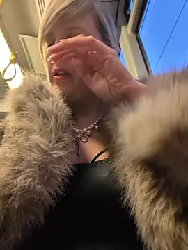 Sexybiene969 online show from March 16, 2026, 4:55 pm