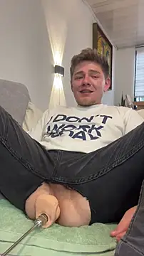 Snapshot of Angel_Montiell chatting on November 12, 2025, 8:30 pm Angel Montiell online show from November 12, 2025, 8:30 pm