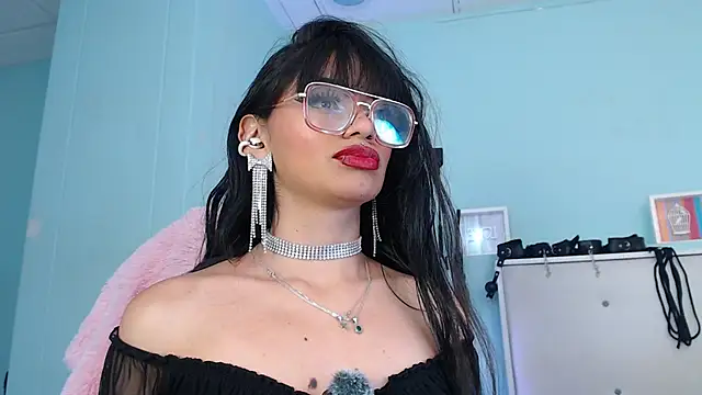 Snapshot of Emerald_gh chatting on May 28, 2026, 1:58 am Emerald gh online show from May 28, 2026, 1:58 am