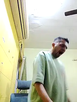 crazyfreaking online show from March 16, 2025, 5:39 pm