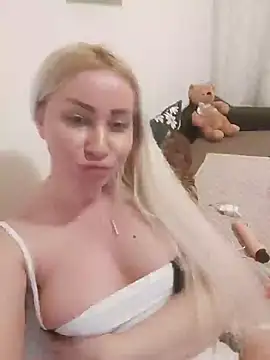 visnjica online show from March 17, 2025, 10:38 pm