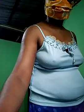Snapshot of chutiaunty chatting on August 7, 2026, 5:42 am chutiaunty online show from August 7, 2026, 5:42 am
