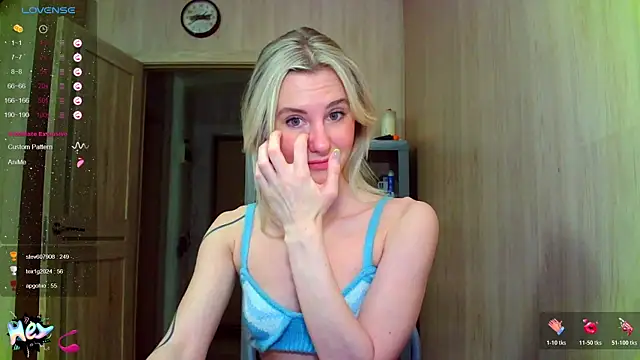 Caramel piegirl online show from December 15, 2025, 6:34 pm